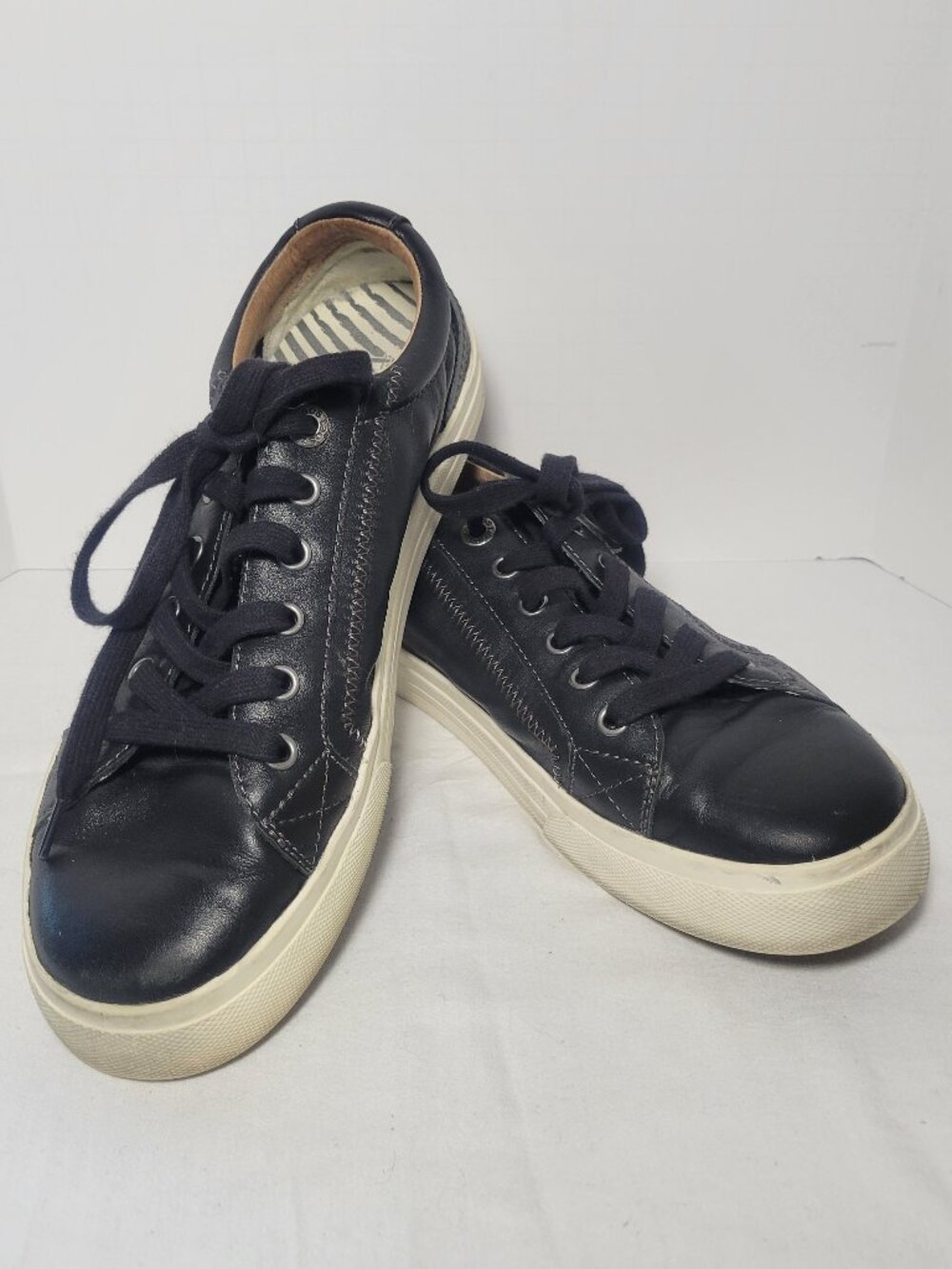 Taos Plim Soul Lux Black Leather Comfort Sneakers Women's Size 9